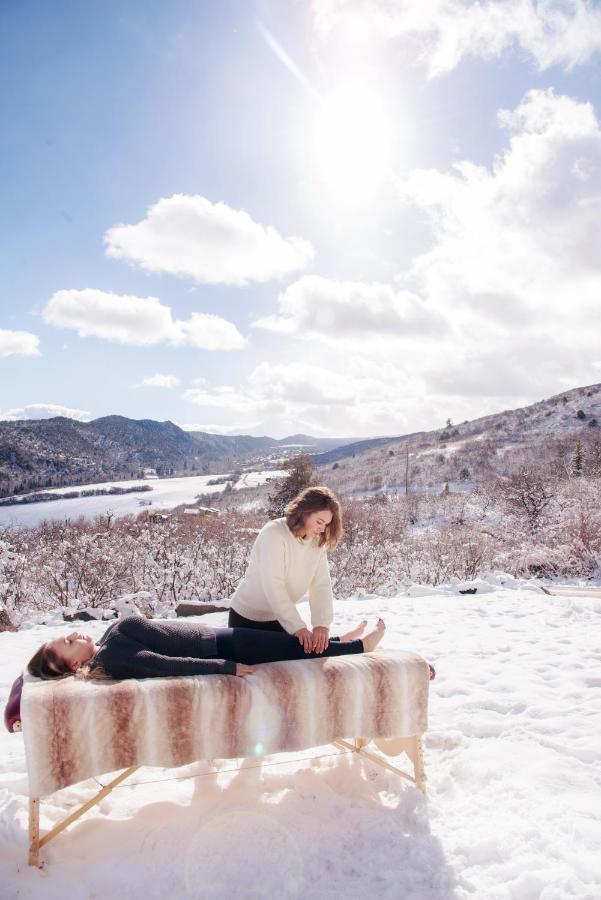 Wanderer Studio, An Off Grid Mountain Guest Studio With Fantastic Views Glenwood Springs Εξωτερικό φωτογραφία